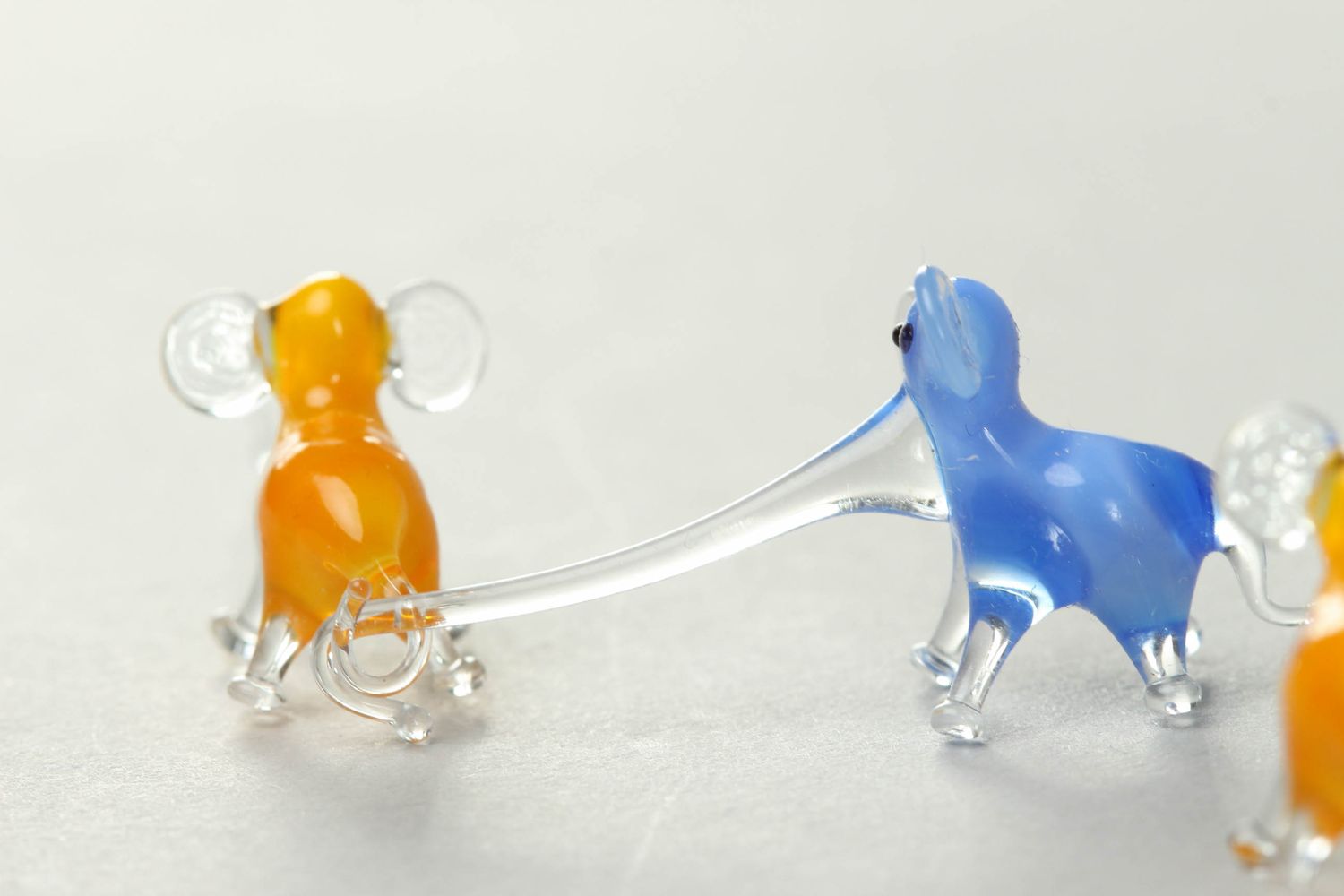 Figura de cristal en miniatura con forma de elefante foto 3