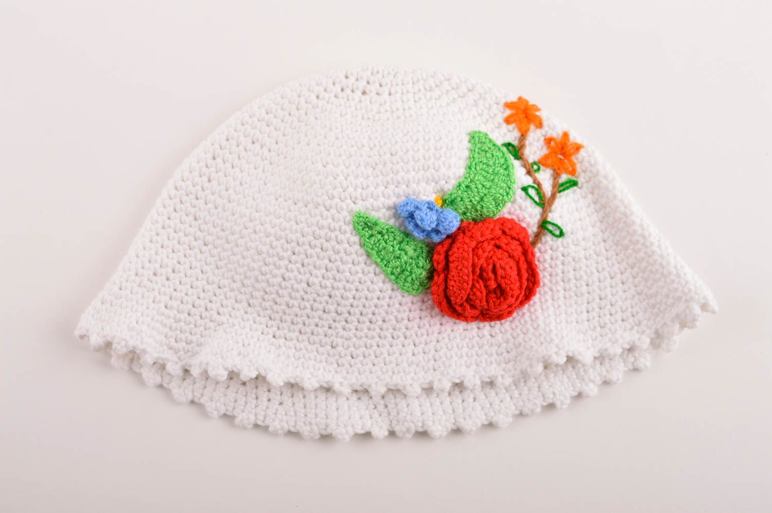 Gorro tejido con flores hecho a mano ropa de invierno para niñas regalo original foto 2