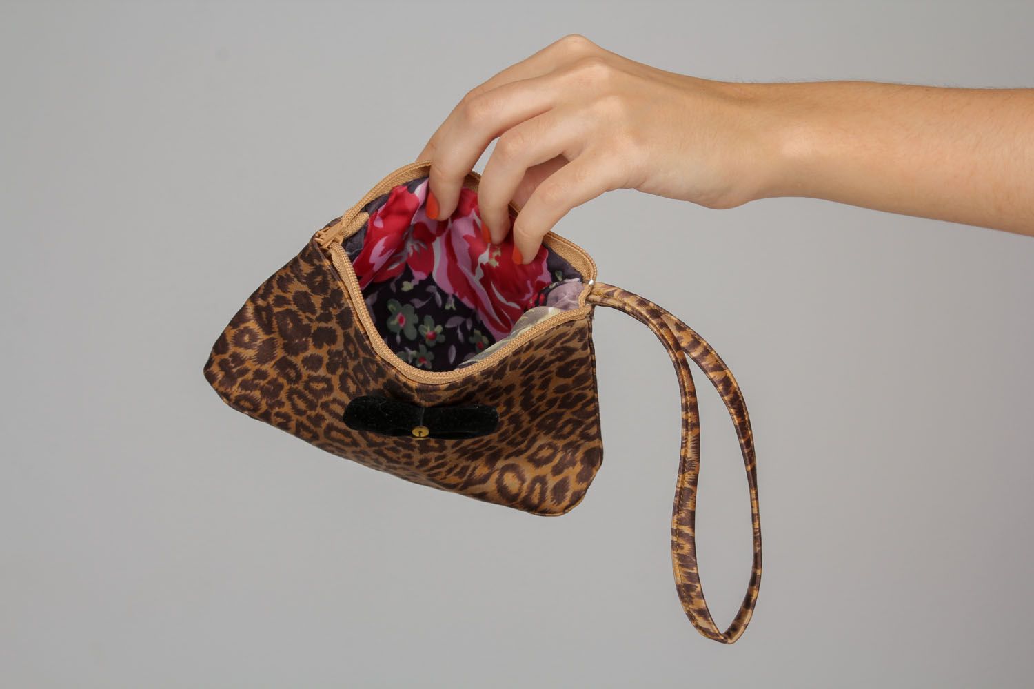 Leopard Kosmetiktasche mit Reißverschluss foto 5