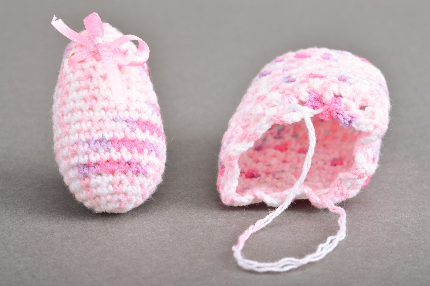 Handmade pink decorative Easter egg  in bag crocheted of semi-woolen threads photo 2