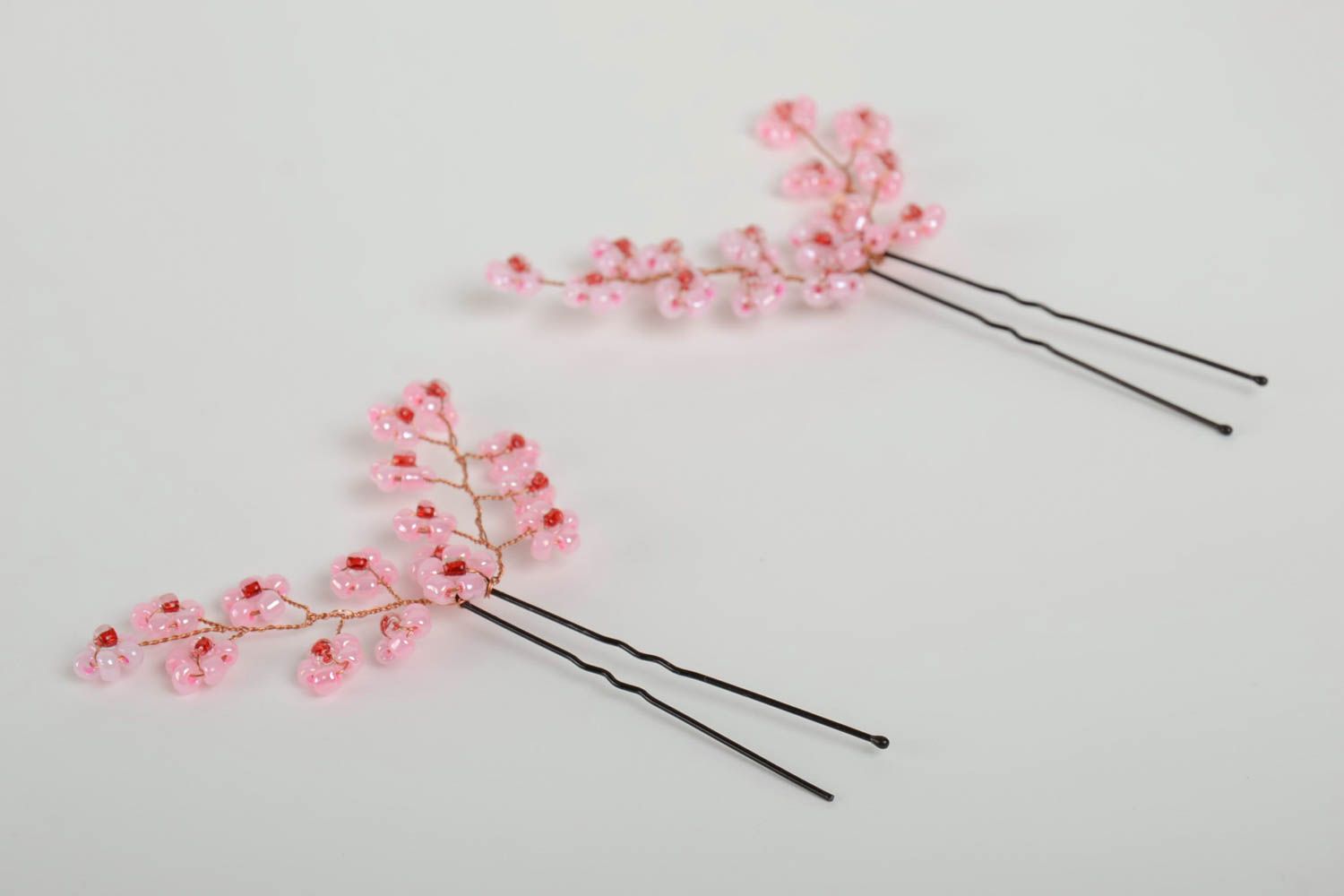 Set of 2 handmade decorative metal hair pins with flowers made of wire and beads photo 4