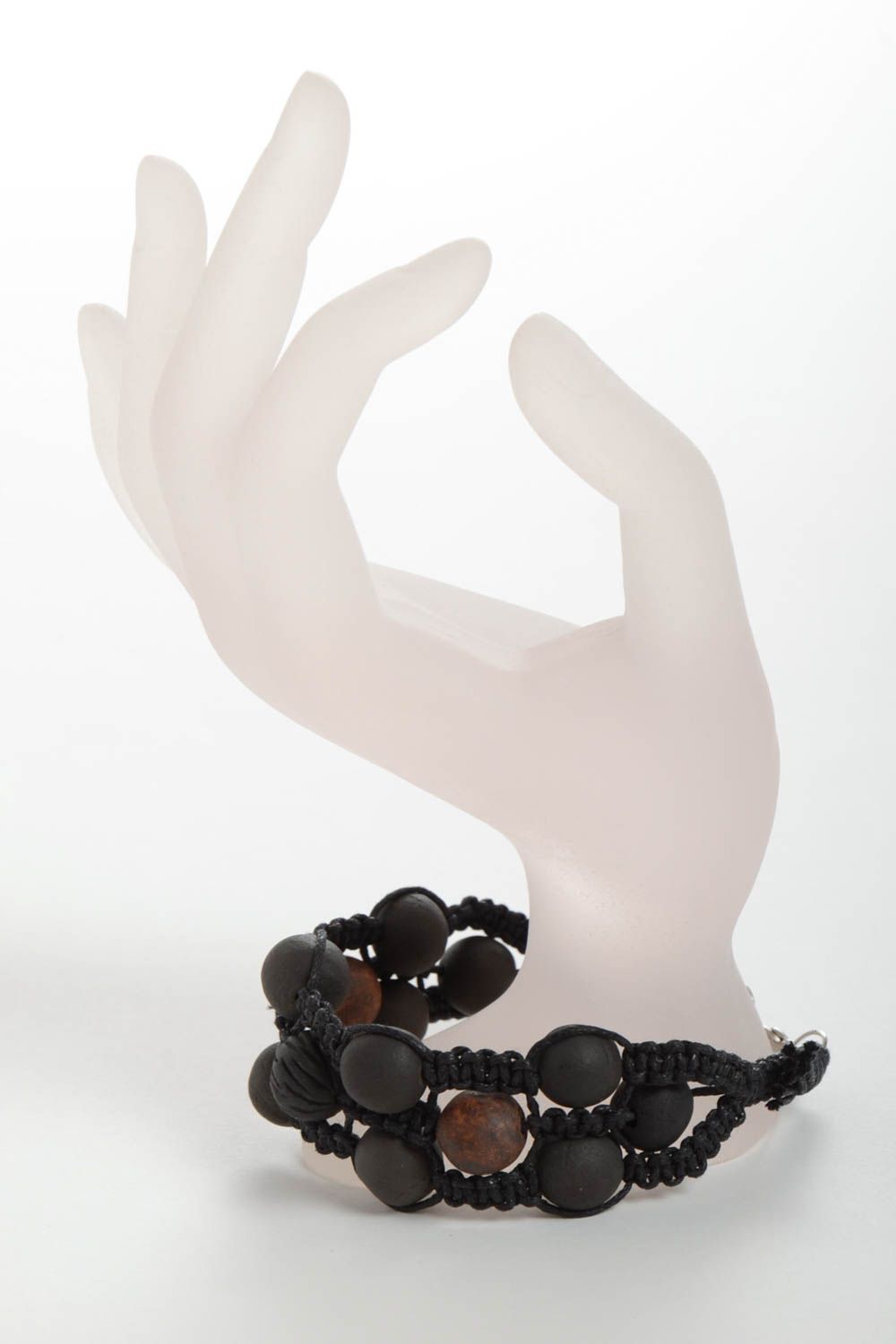 Глиняный браслет ручной работы плетеный широкий темный женский авторский фото 3
