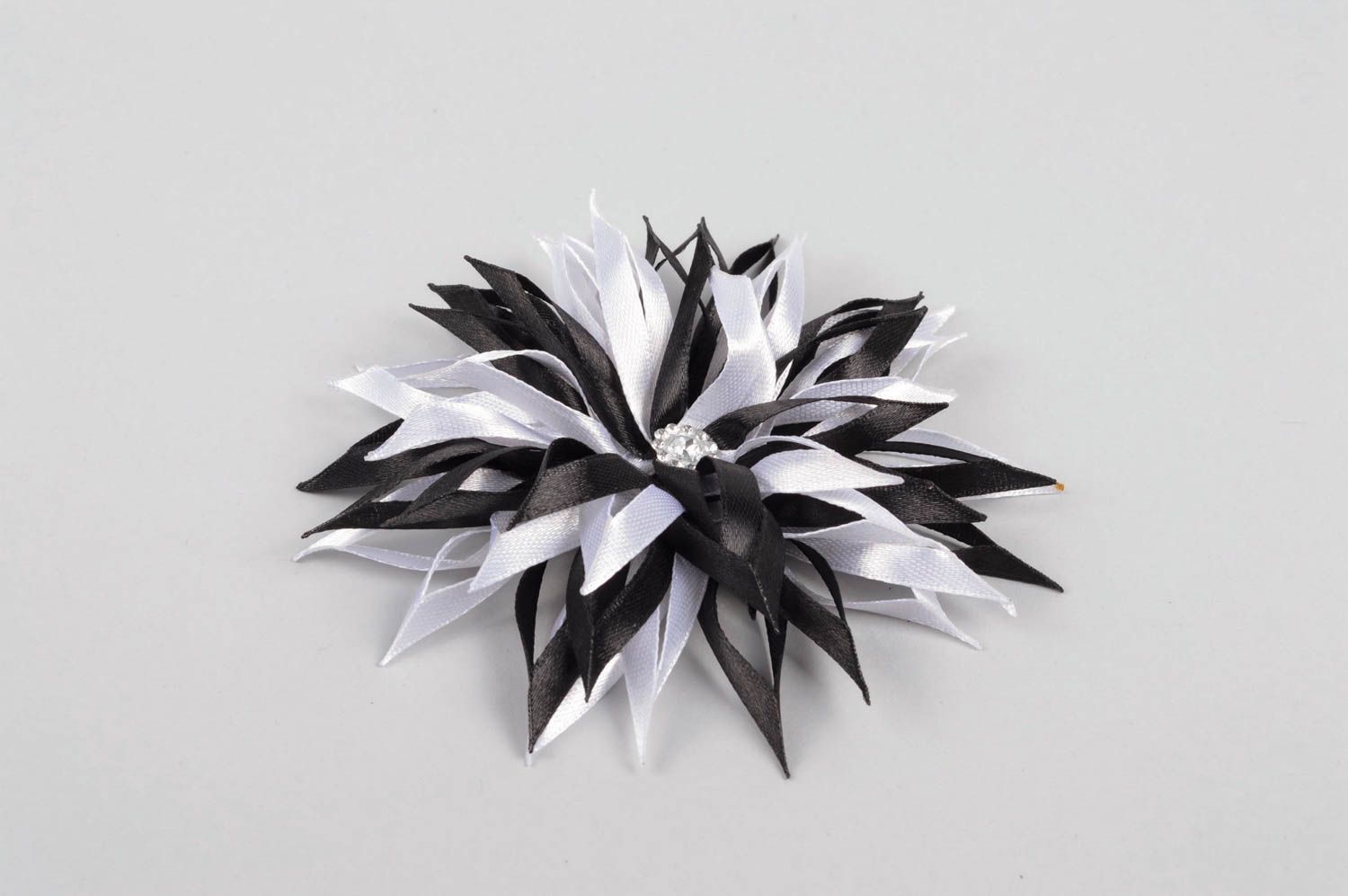 Handmade hair clip designer hair accessory gift for baby flower hair clip photo 2