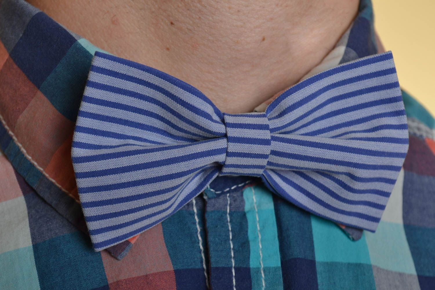Beautiful handmade striped cotton fabric bow tie of adjustable size unisex photo 5