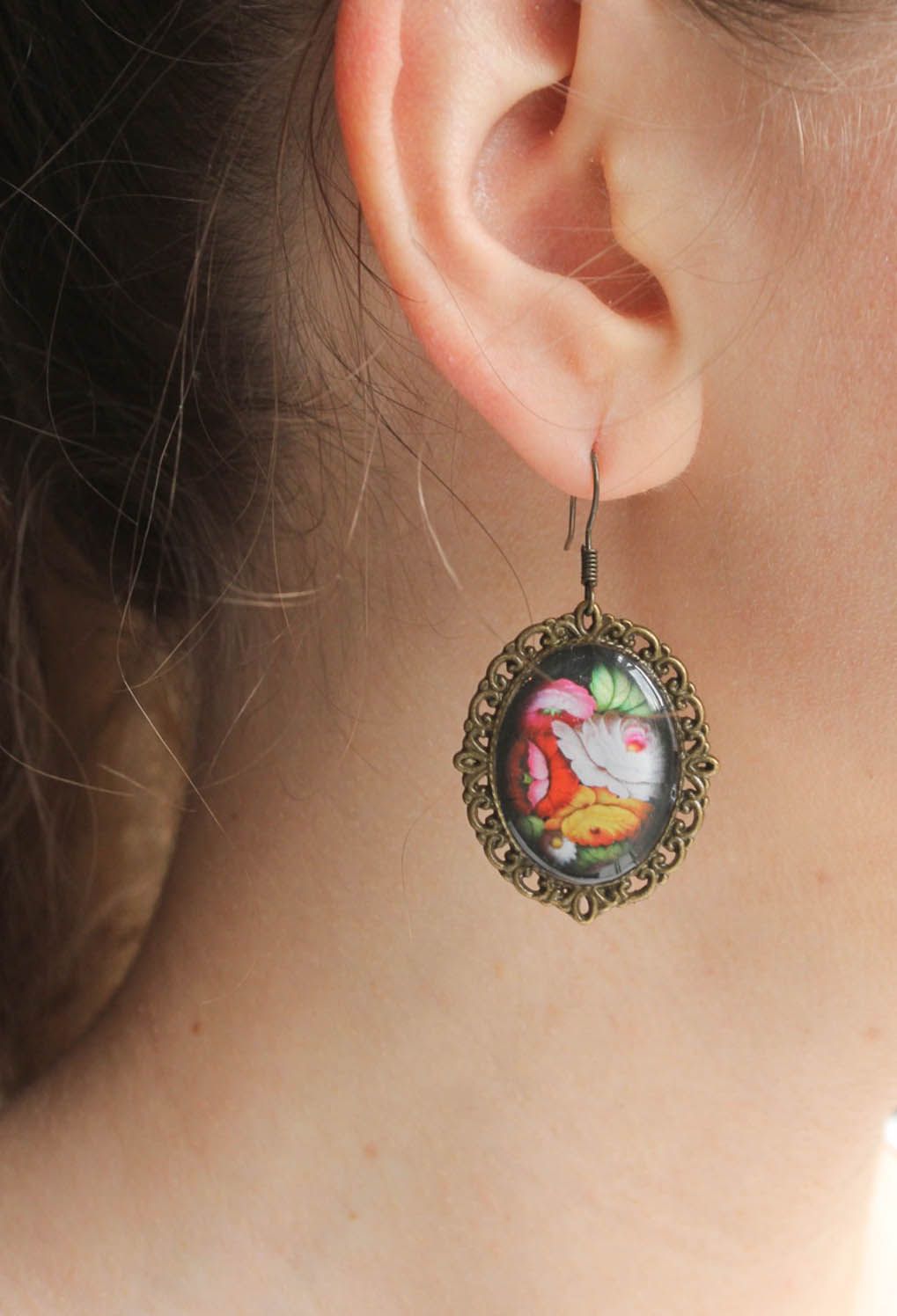 Metal earrings with flowers  photo 1