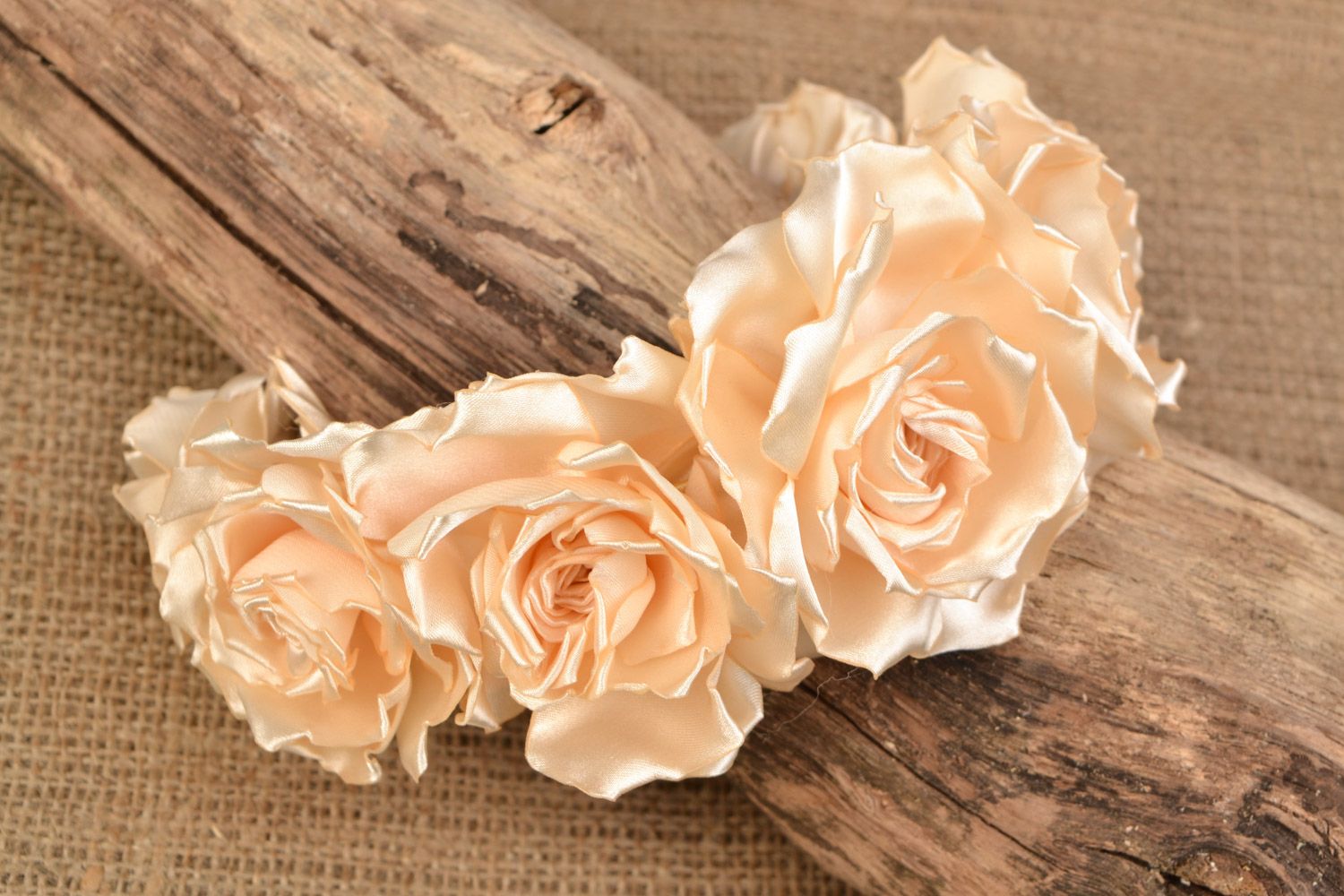 Handmade beautiful silk and satin flower headband with white roses photo 1