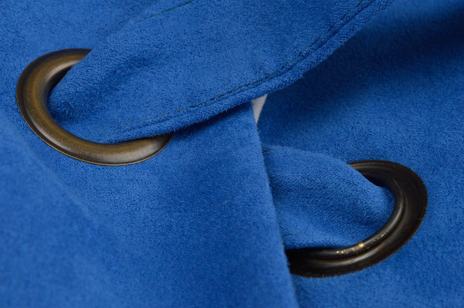 Grand sac à main bleu en daim artificiel fait main deux poignées design photo 3