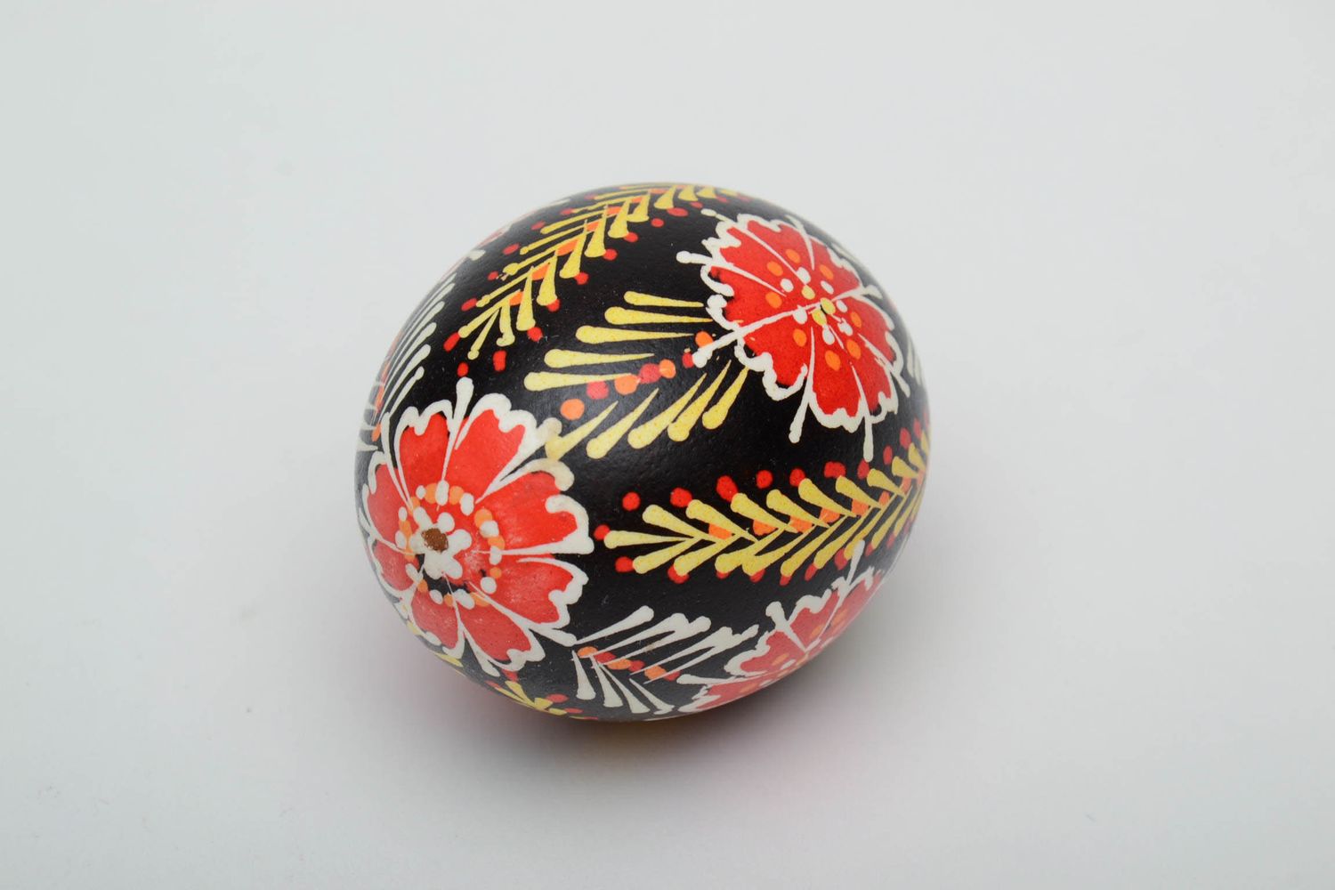 L'uovo decorativo fatto a mano pysanka dipinta a mano idee regalo Pasqua  foto 3