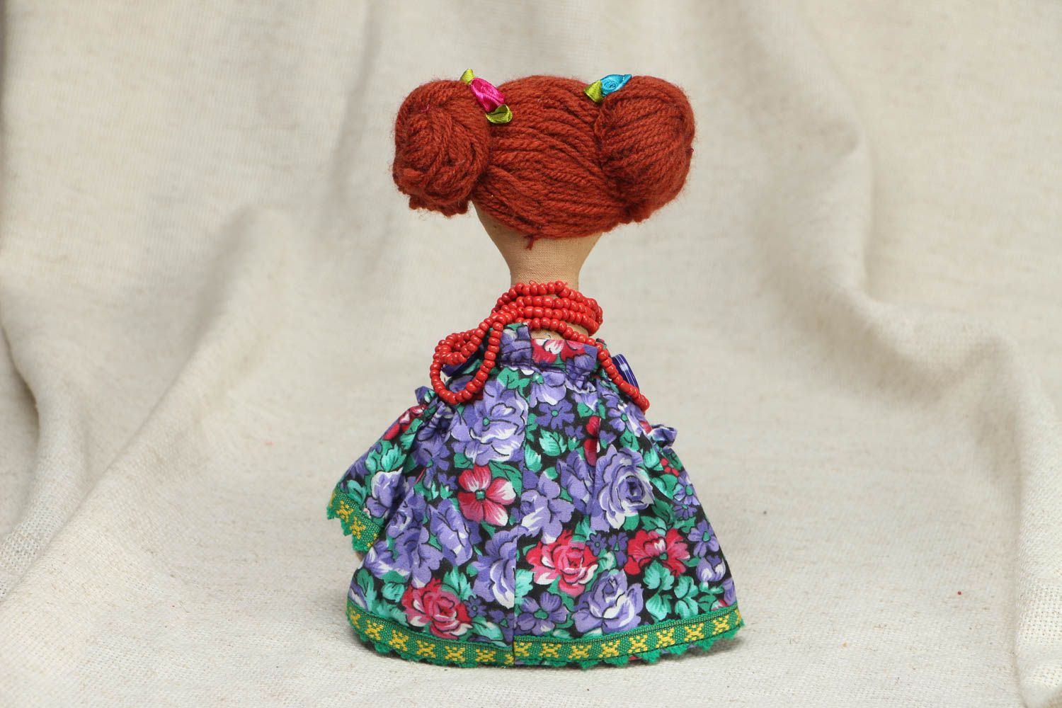 Авторская кукла из хлопковой ткани в сарафане фото 3