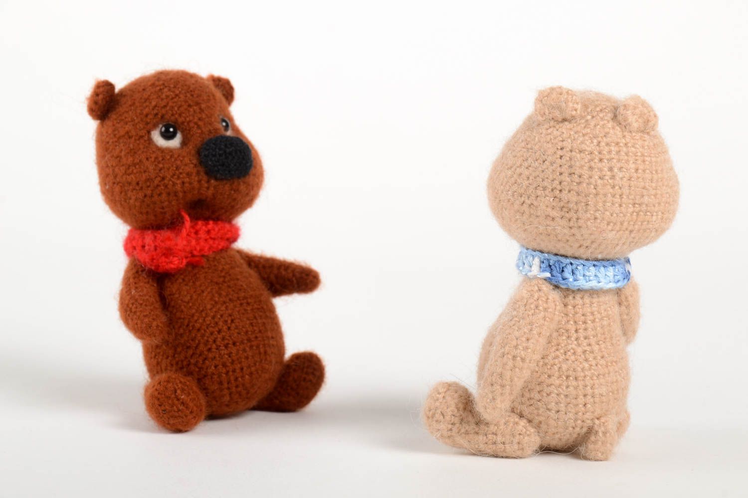 Hand-crocheted stuffed toy handmade soft toys bear toys for children and decor photo 4