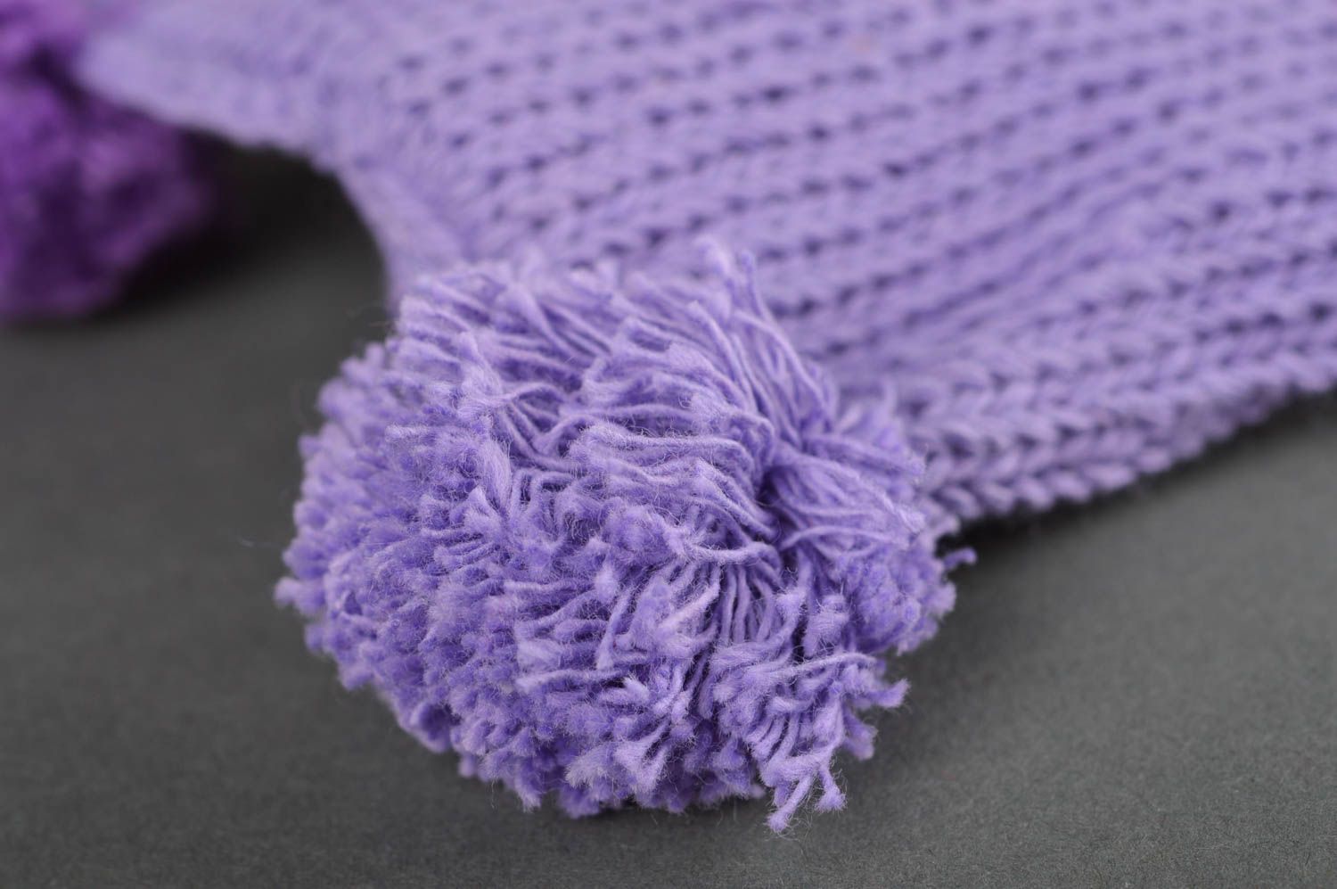 Bonnet violet fait main Bonnet pour garçon tricoté au crochet Vêtement enfant photo 4
