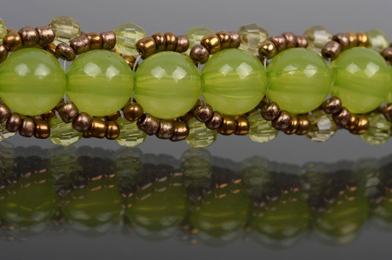 Bracelet en perles de rocaille Bijou fait main vert original Cadeau femme photo 4