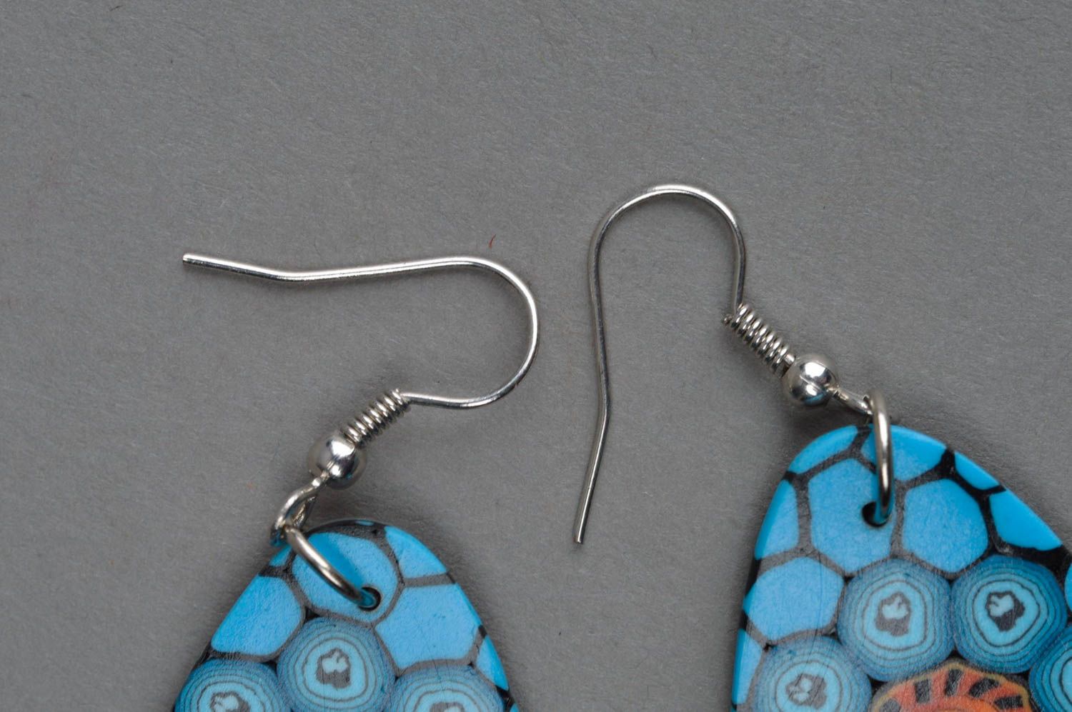 Grelle schöne ovale handgemachte Ohrringe aus Polymerton in Blau für Damen foto 5
