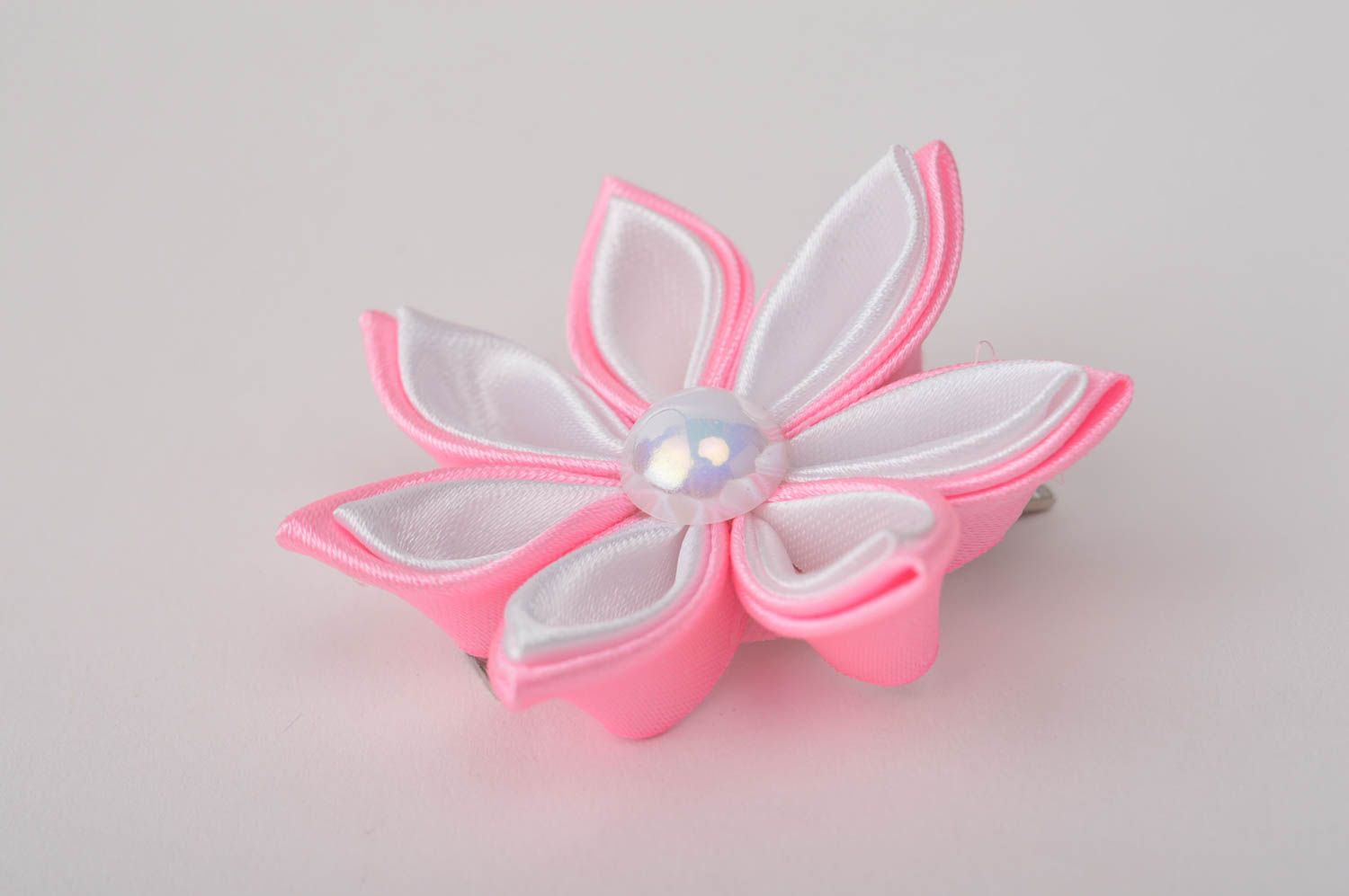Zarte rosa Blume Haarspange handgemachter Schmuck Accessoires für Mädchen Atlas foto 7