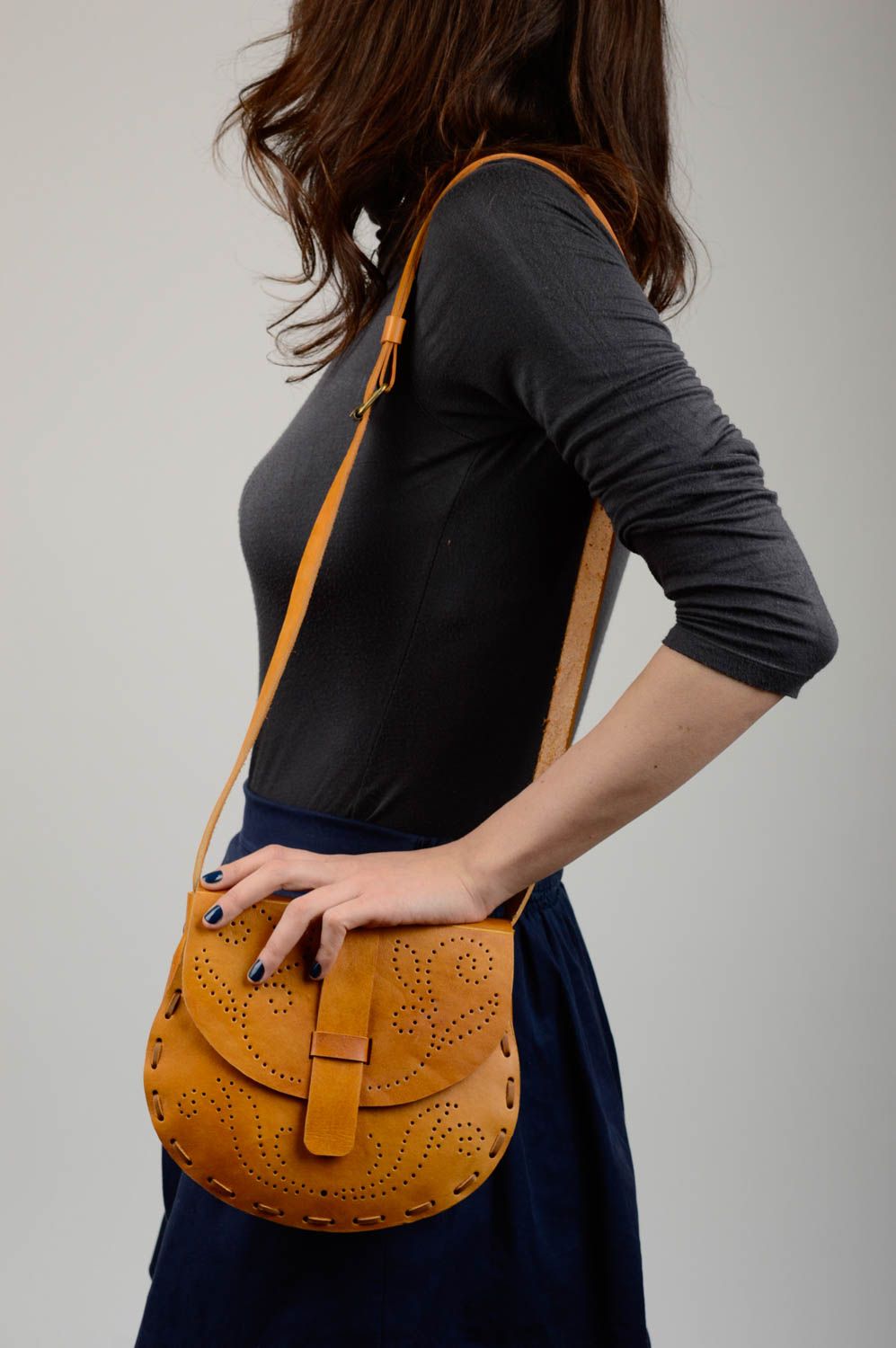 Handgeschaffene Damentasche Leder modische Damen Umhängetasche Mode Accessoire foto 2
