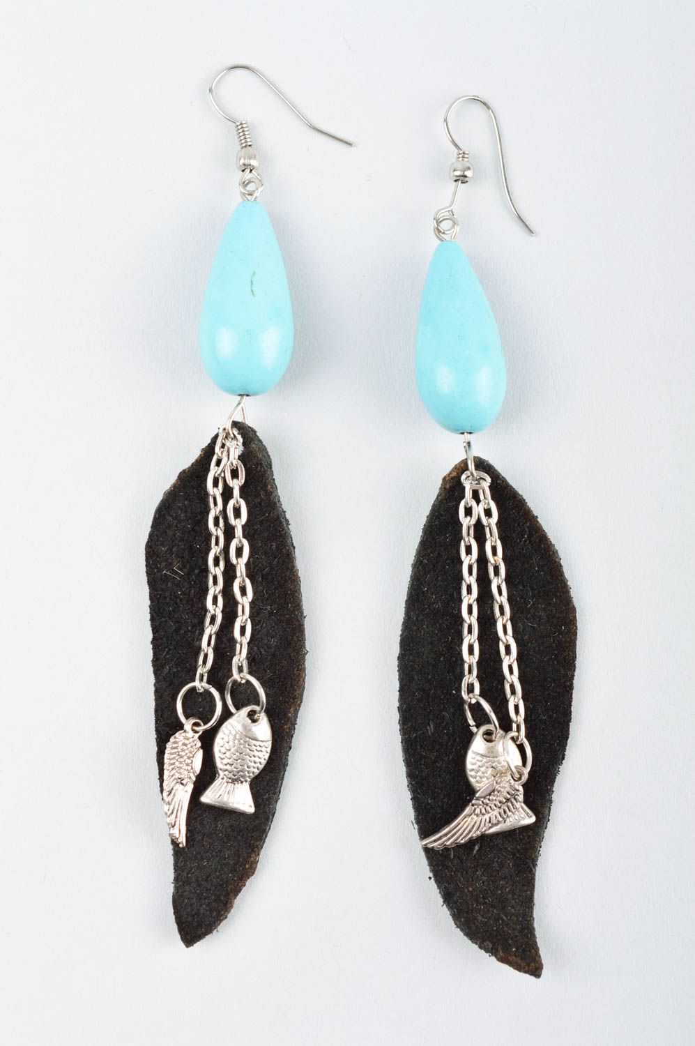 Stylish handmade leather earrings dangle leaf earrings leather goods for girls photo 3