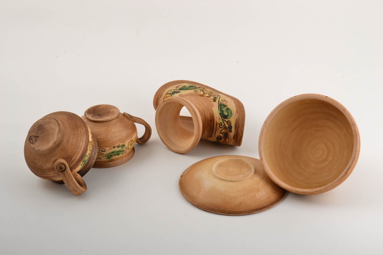 Italian style green and brown color ceramic set of two cups, butter plate, and napkin holder photo 3