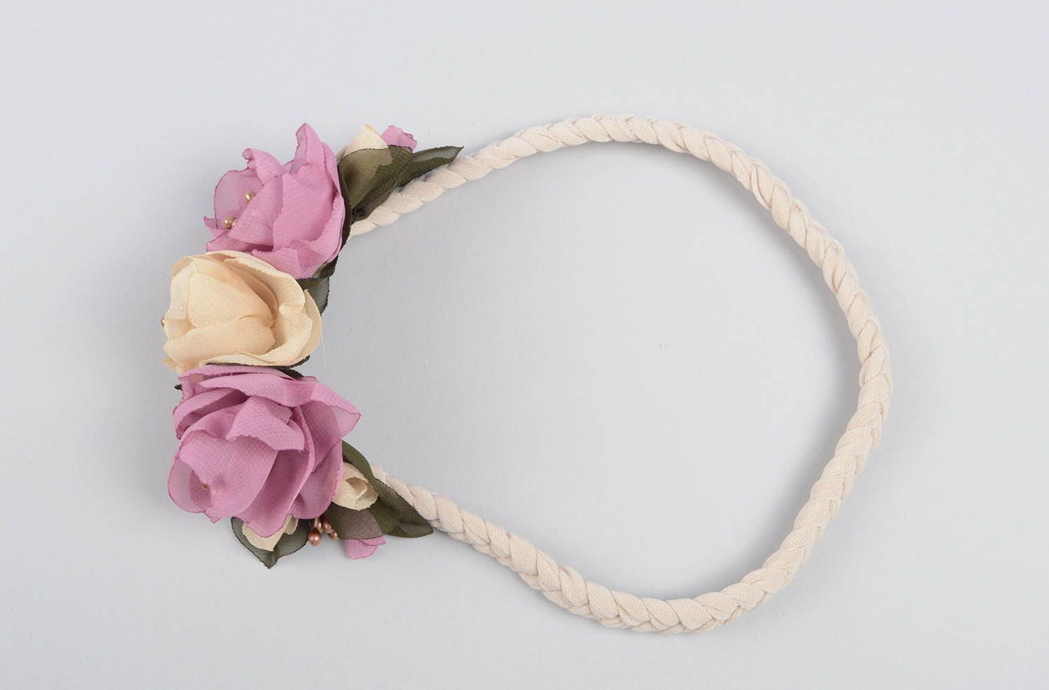 Violettes Haarband mit Blume handmade Designer Schmuck Accessoire für Haare  foto 4