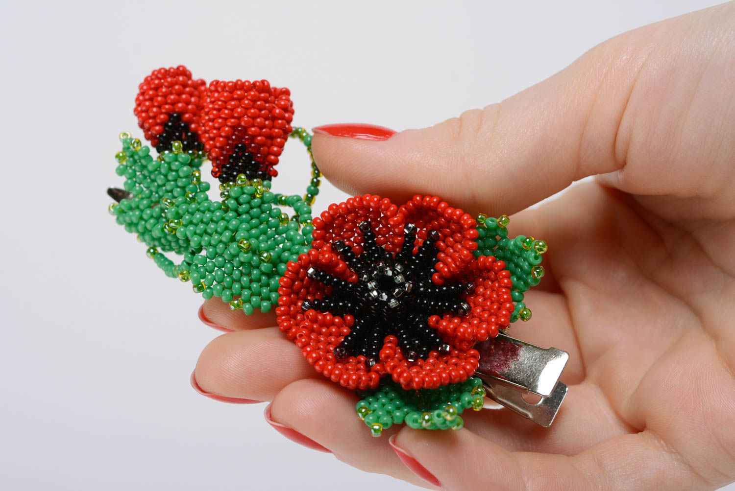 Beautiful handmade designer beaded flower hair clip Red Poppy photo 5