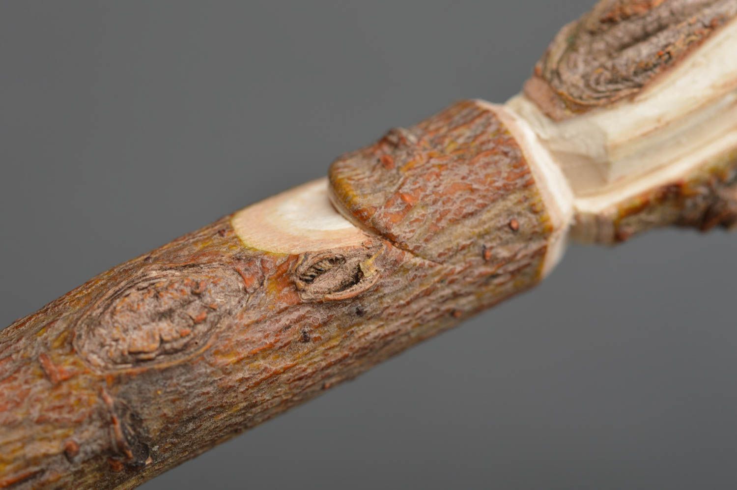 Ручка из дерева ручной работы резная красивая авторская необычная Лесовик фото 5