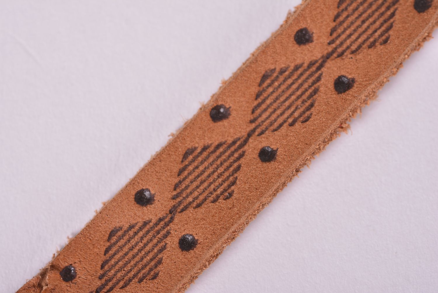 Кожаный браслет ручной работы браслет из кожи авторский дизайнерское украшение фото 2
