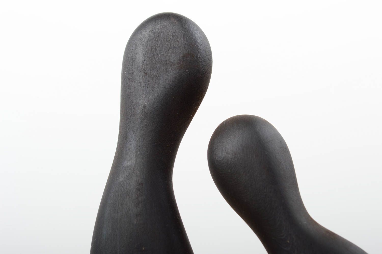 Фигурка из дерева для декора ручной работы черная влюбленная пара подарок фото 3