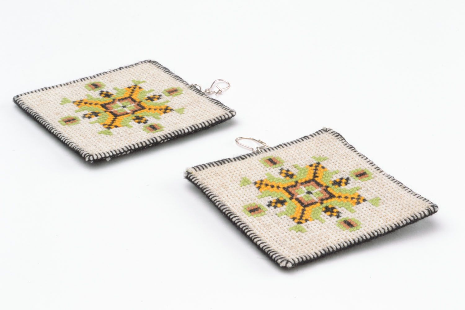 Embroidered earrings Ornament photo 4