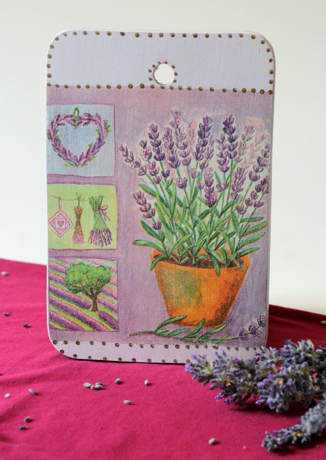 Cutting board in the style of Provence with decoupage photo 1