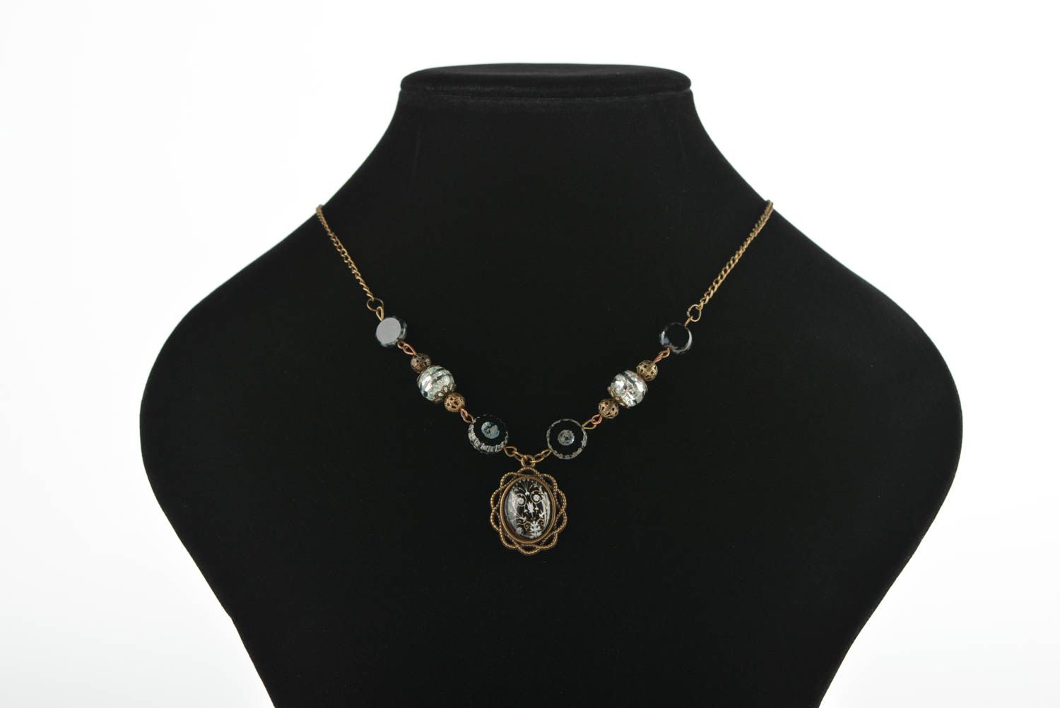 Stylish handmade metal necklace glass pendant design beautiful jewellery photo 3