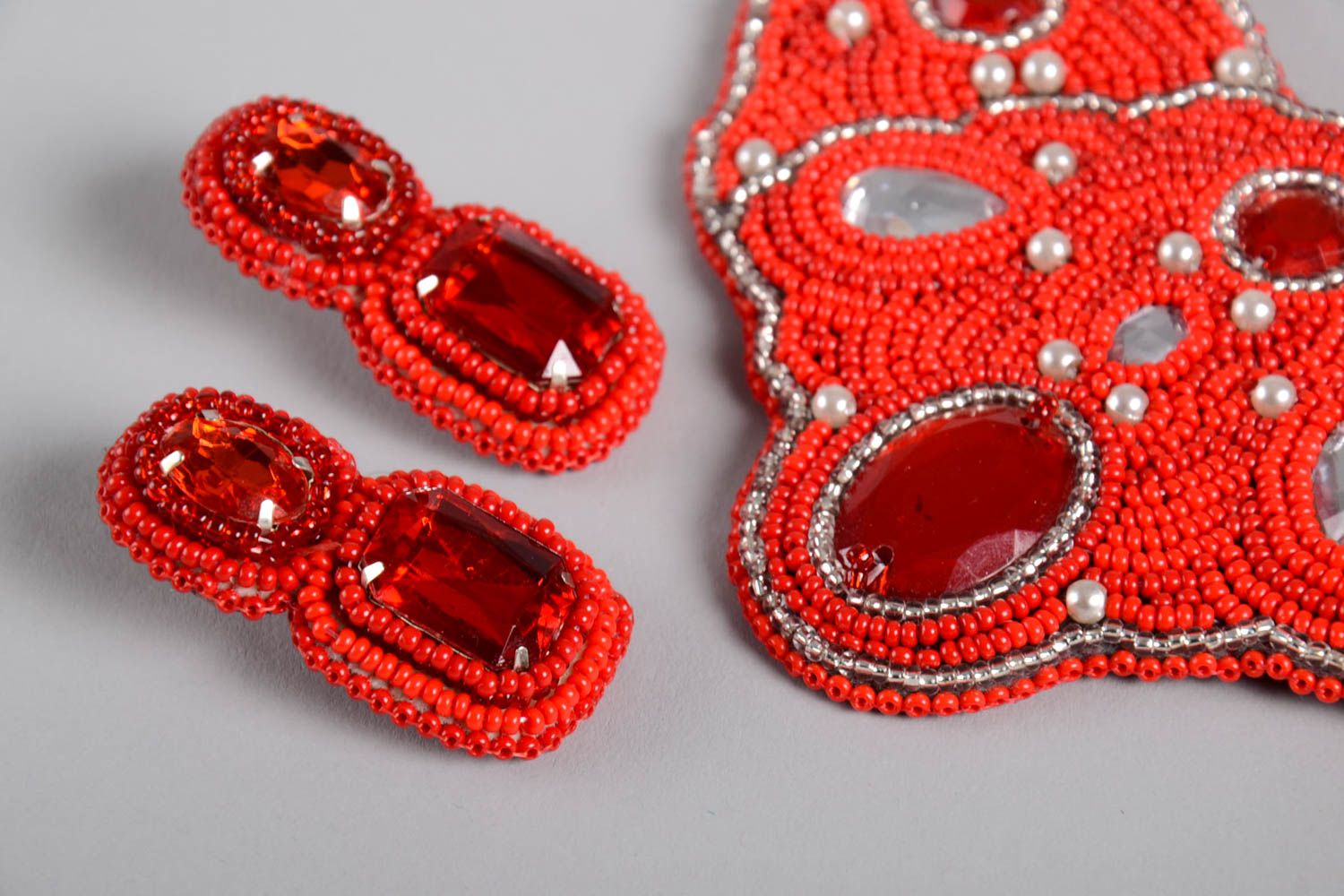 Украшения из бисера ручной работы красный комплект украшений модная бижутерия фото 3