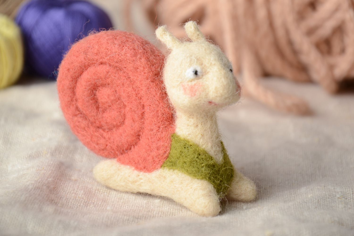 Small felted wool toy snail photo 1