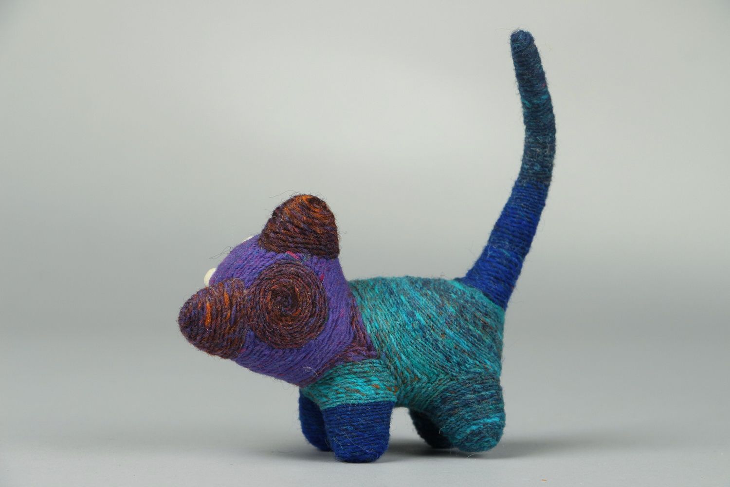 Toy made ​​of wool Cat photo 3