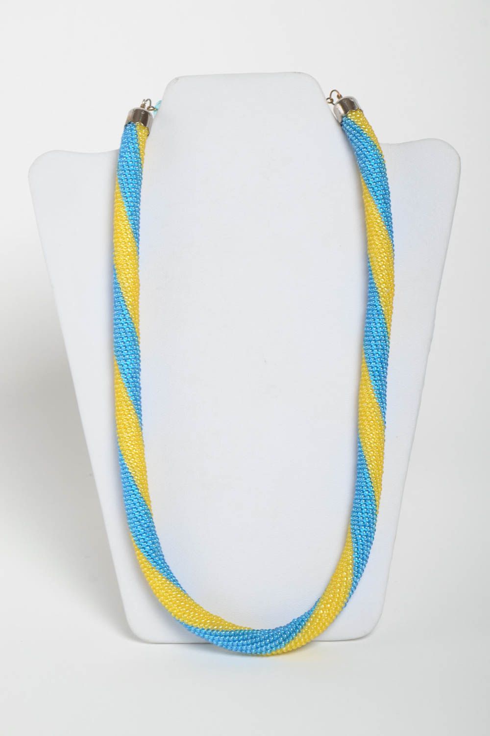 Handmade Collier Kette Schmuck aus Rocailles Accessoire für Frauen gelb blau foto 2