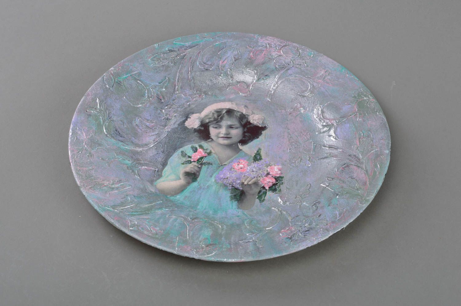 Handmade designer decoupage glass plate in vintage style in blue color palette photo 1