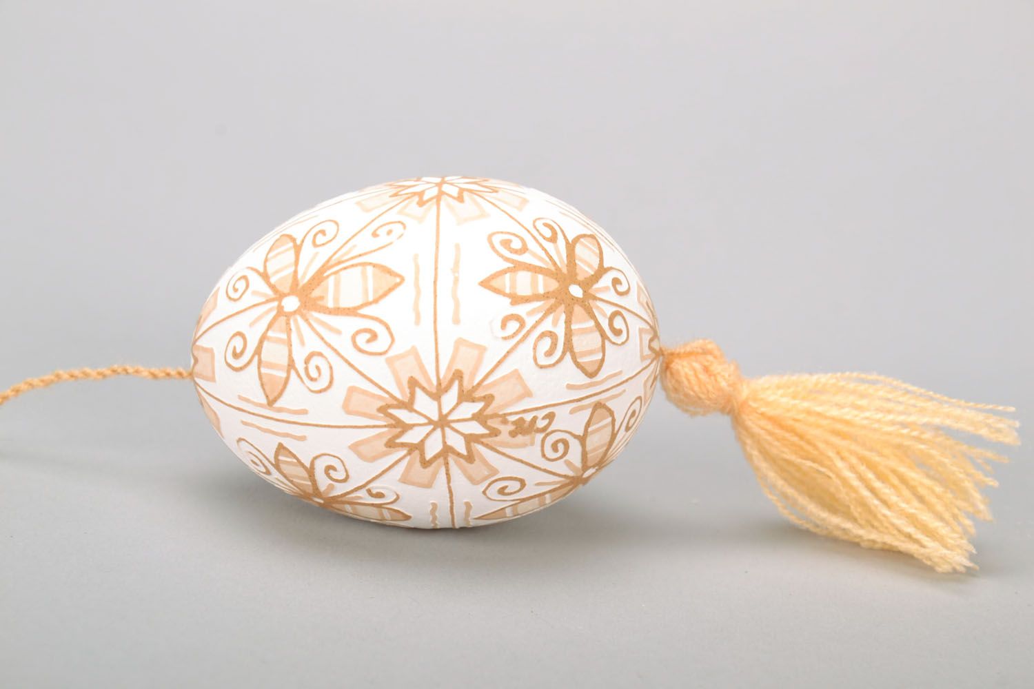 Oeuf de Pâques décoratif fait main original ukrainien pratique pour la maison photo 4