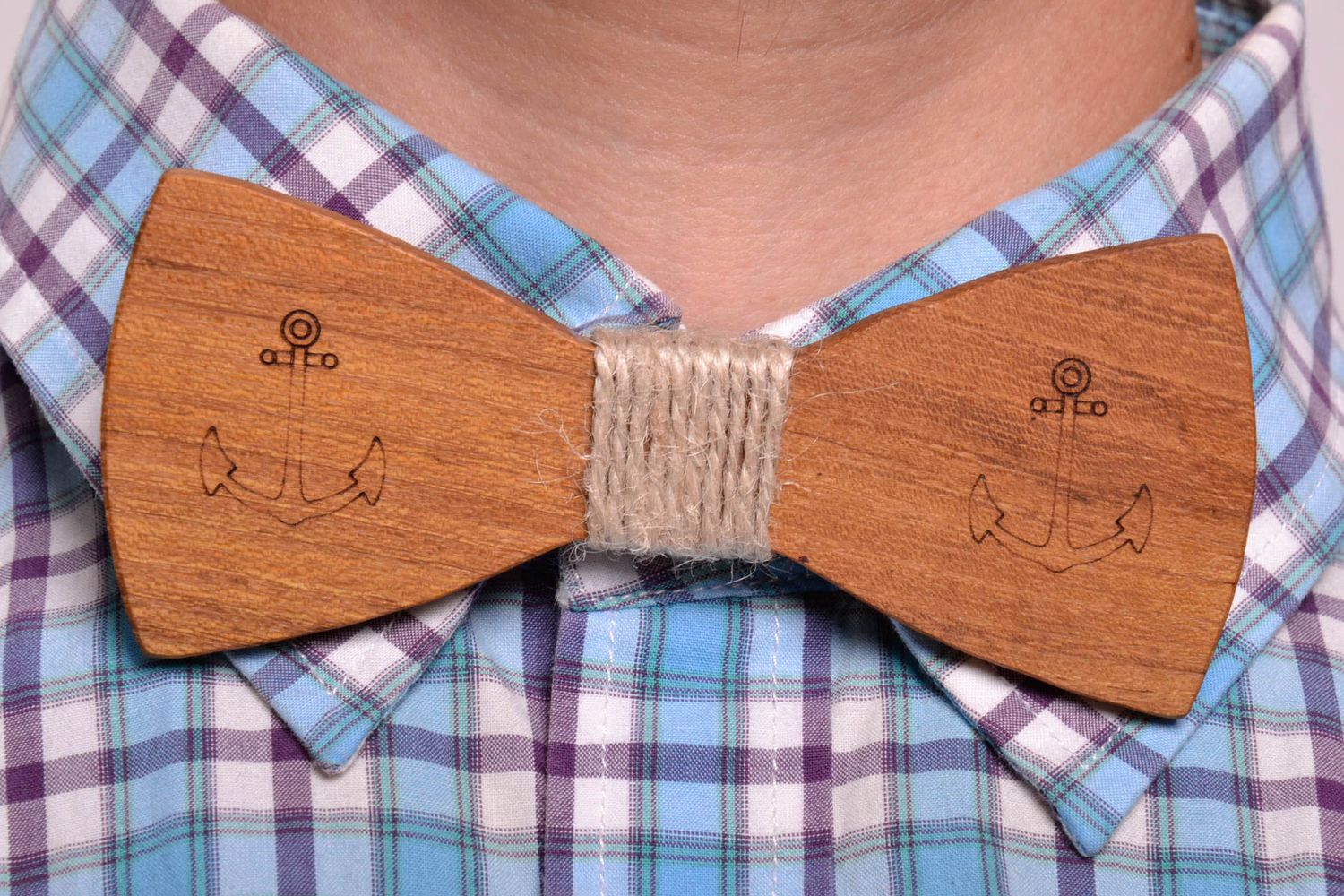 Accessory set bow tie and handkerchief photo 5