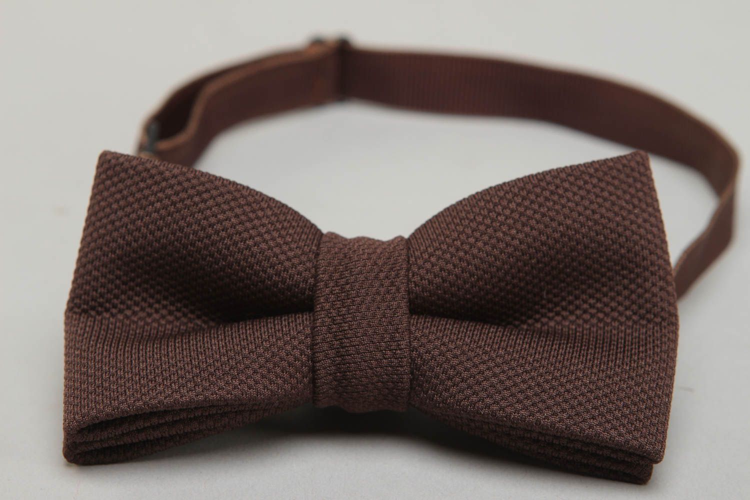 Brown cotton fabric bow tie photo 2