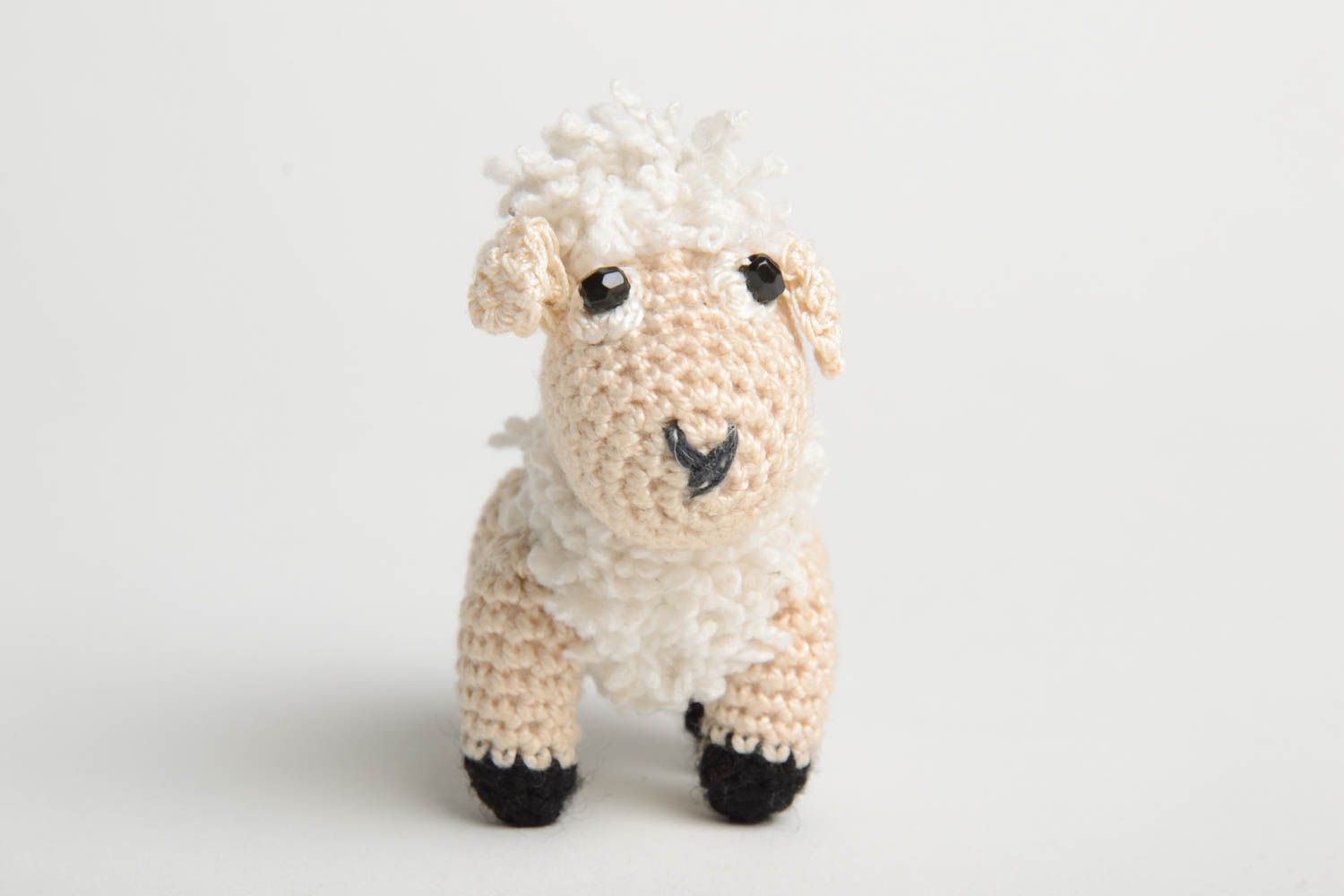 Jouet mouton fait main Peluche au crochet en fils de coton Cadeau enfant photo 2
