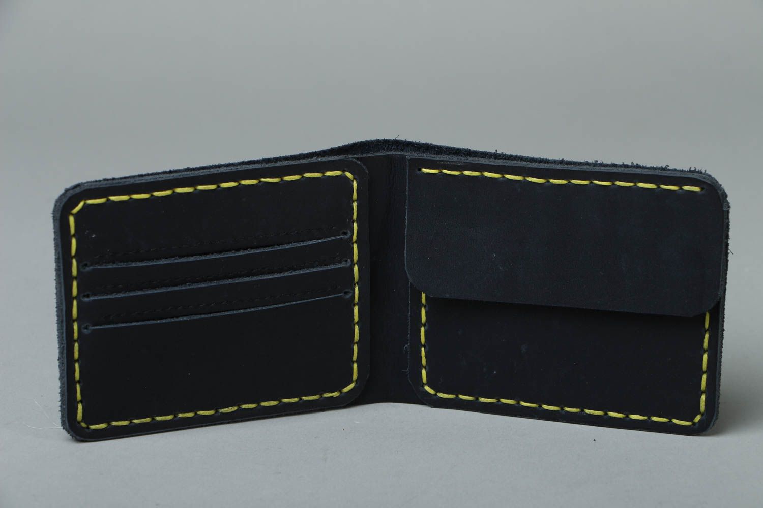 Handmade leather wallet photo 2