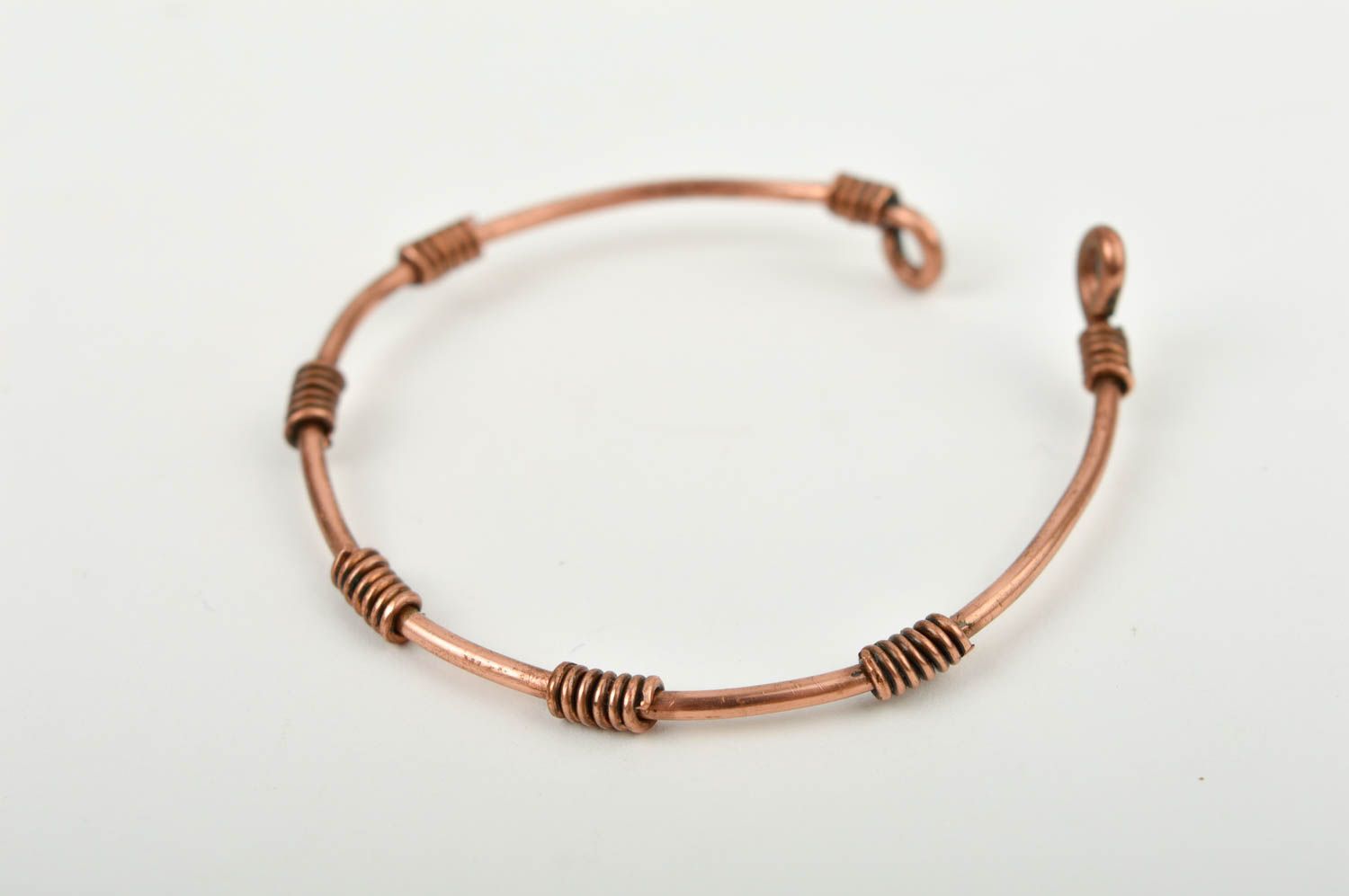 Bracelet cuivre Bijou fait main fin métal Accessoire femme design de créateur photo 4