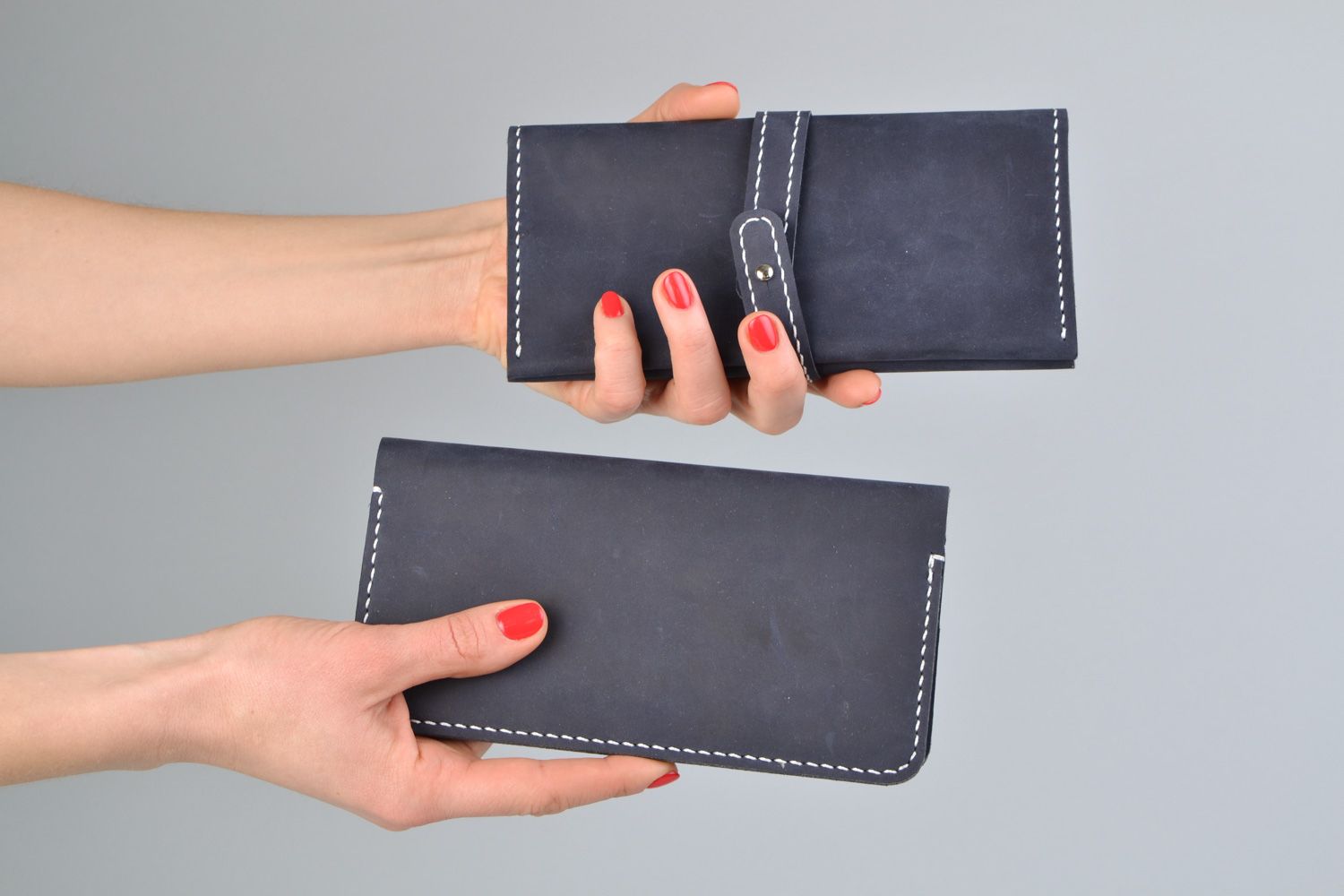 Set of handmade genuine leather wallet and purse of blue color photo 2
