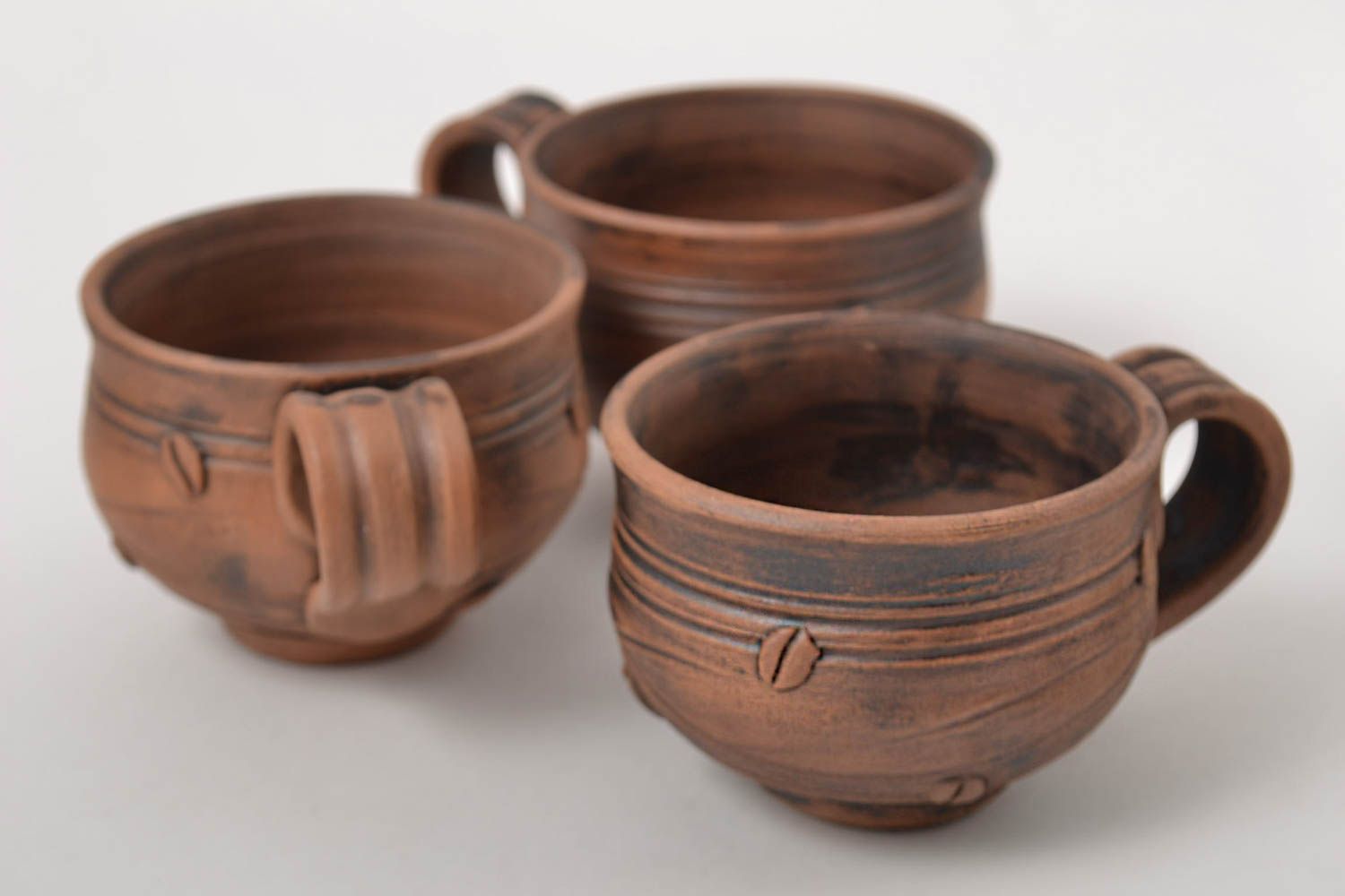 Set of 3 three clay coffee cups with coffee beans' pattern photo 5