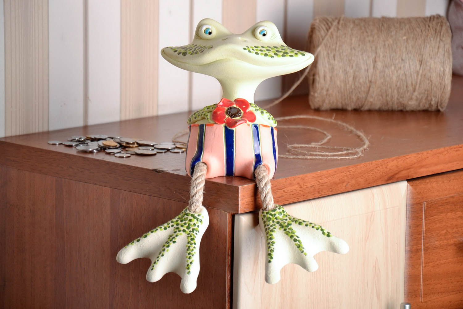 Handmade ceramic money box Frog photo 3