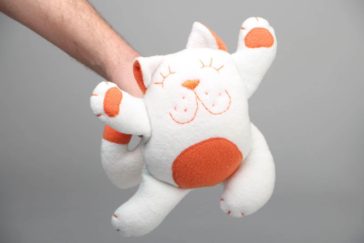 Мягкий котик текстильная игрушка из флиса фото 4