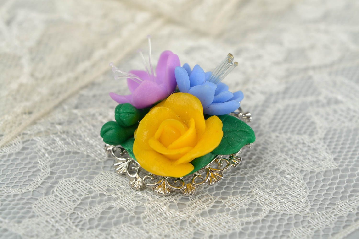 Bunte Blumen Brosche aus Polymer Ton grell künstlerisch handmade Schmuck  foto 1