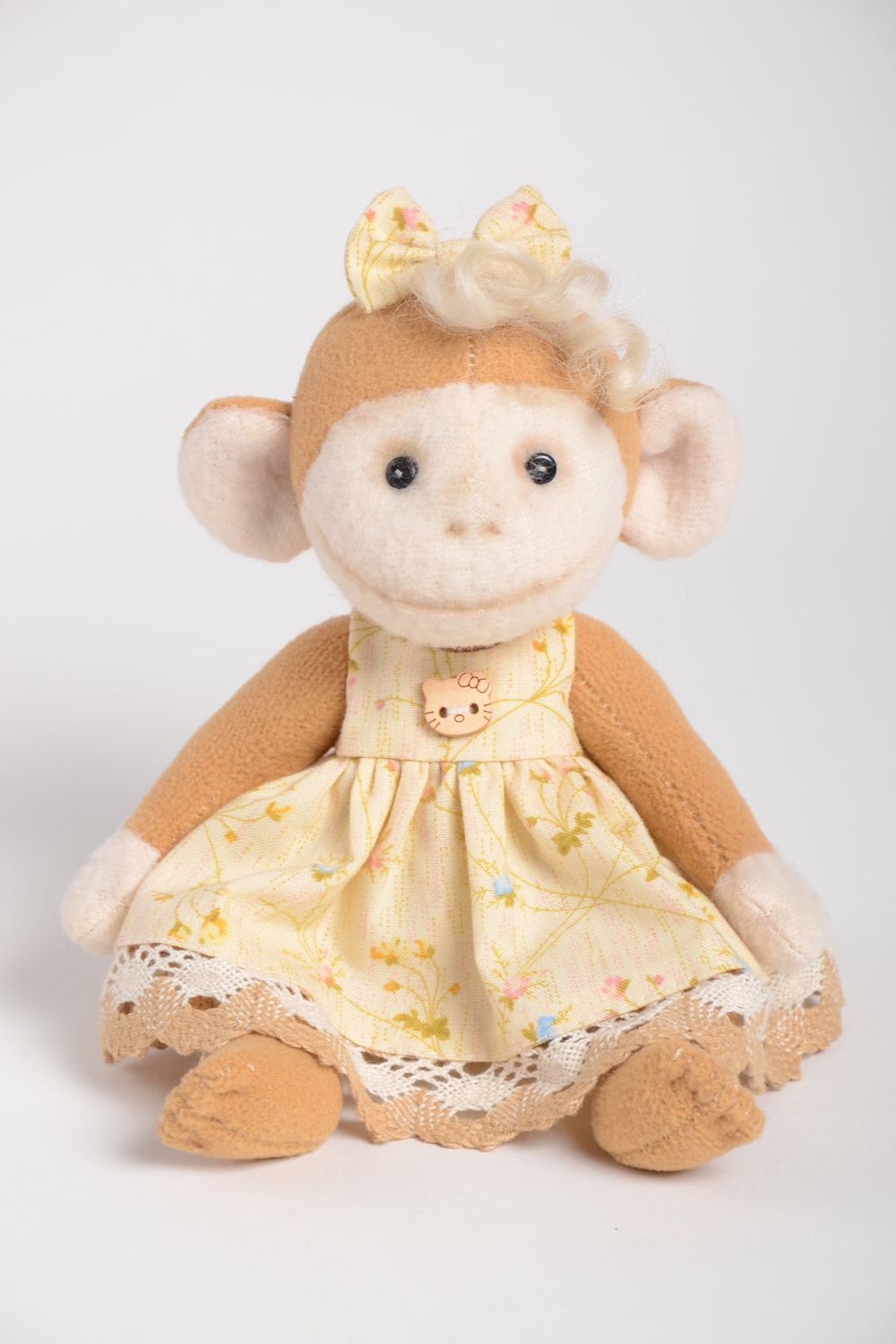 Handmade Kuscheltier Affe im zarten Kleid Geschenk für Kinder Stoff Spielzeug  foto 2
