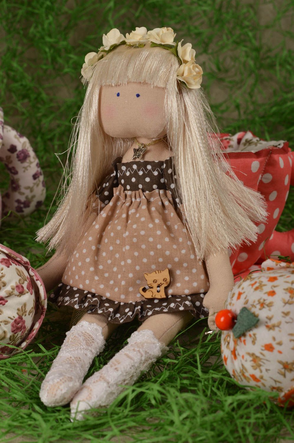 Мягкая игрушка кукла ручной работы коллекционная кукла в веночке милая фото 1