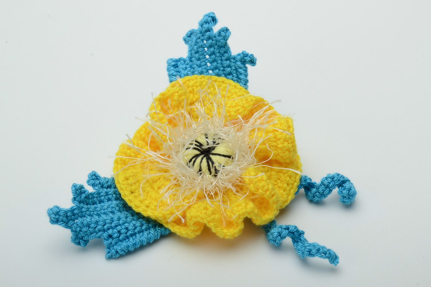 Élastique à cheveux fleur jaune tricoté au crochet fait main pour femme photo 3