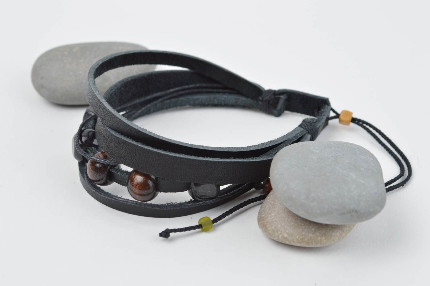 Stylish handmade leather bracelet wrist bracelet designs leather goods photo 1