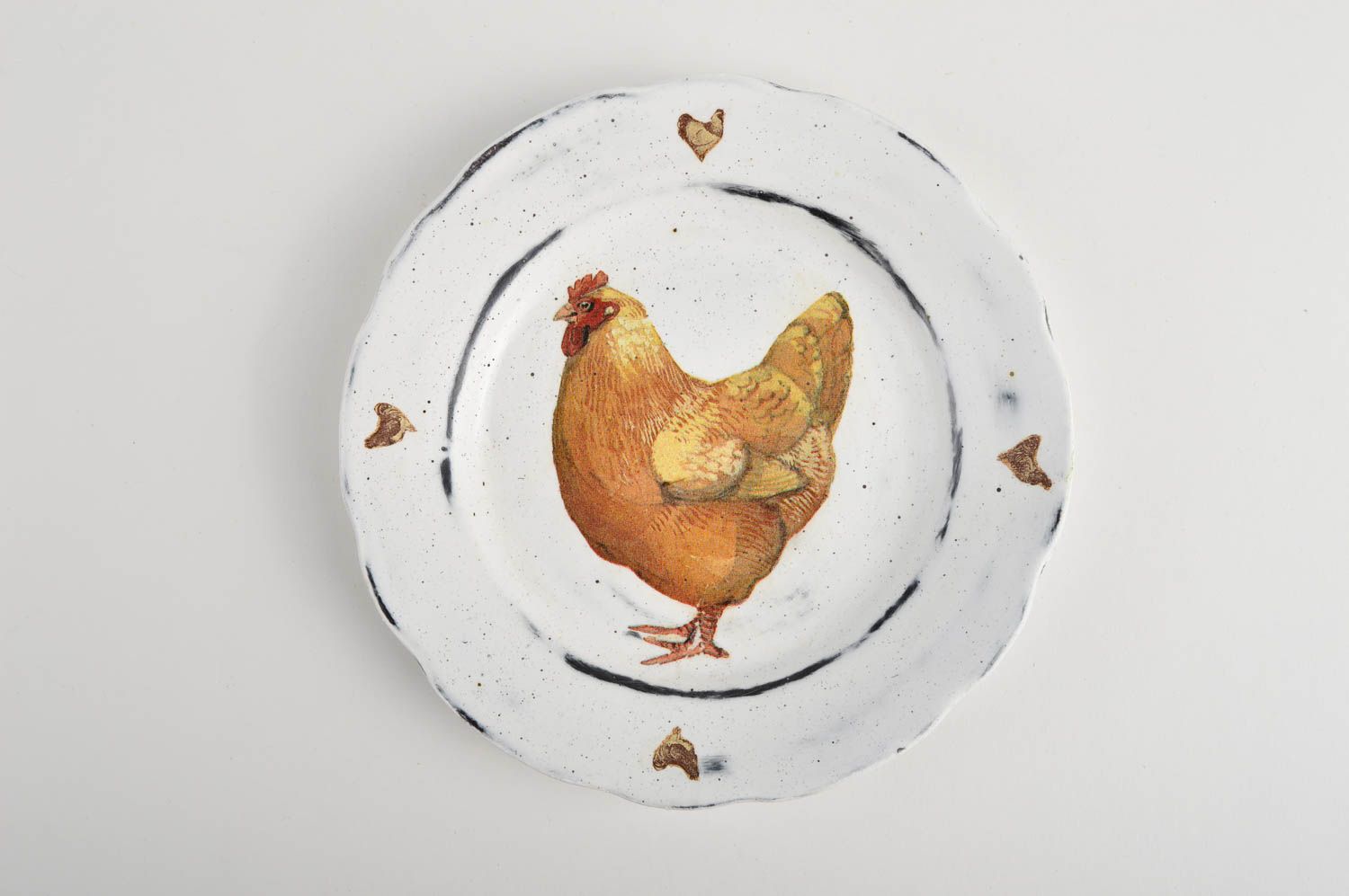 Керамическая тарелка хэнд мэйд глиняная посуда расписная тарелка декупаж Курица фото 3